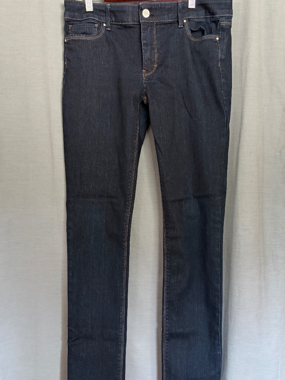 White House Black Market Size 6 The Slim Dark Wash Jeans